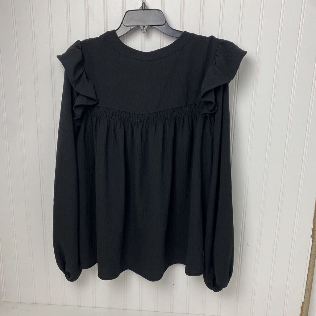 RUFFLED LONG SLEEVED