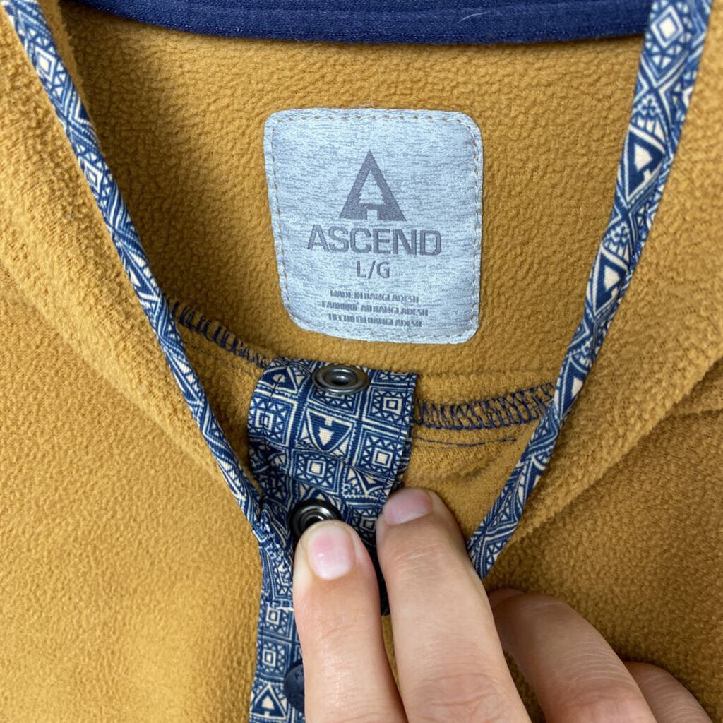 FLEECE PULLOVER