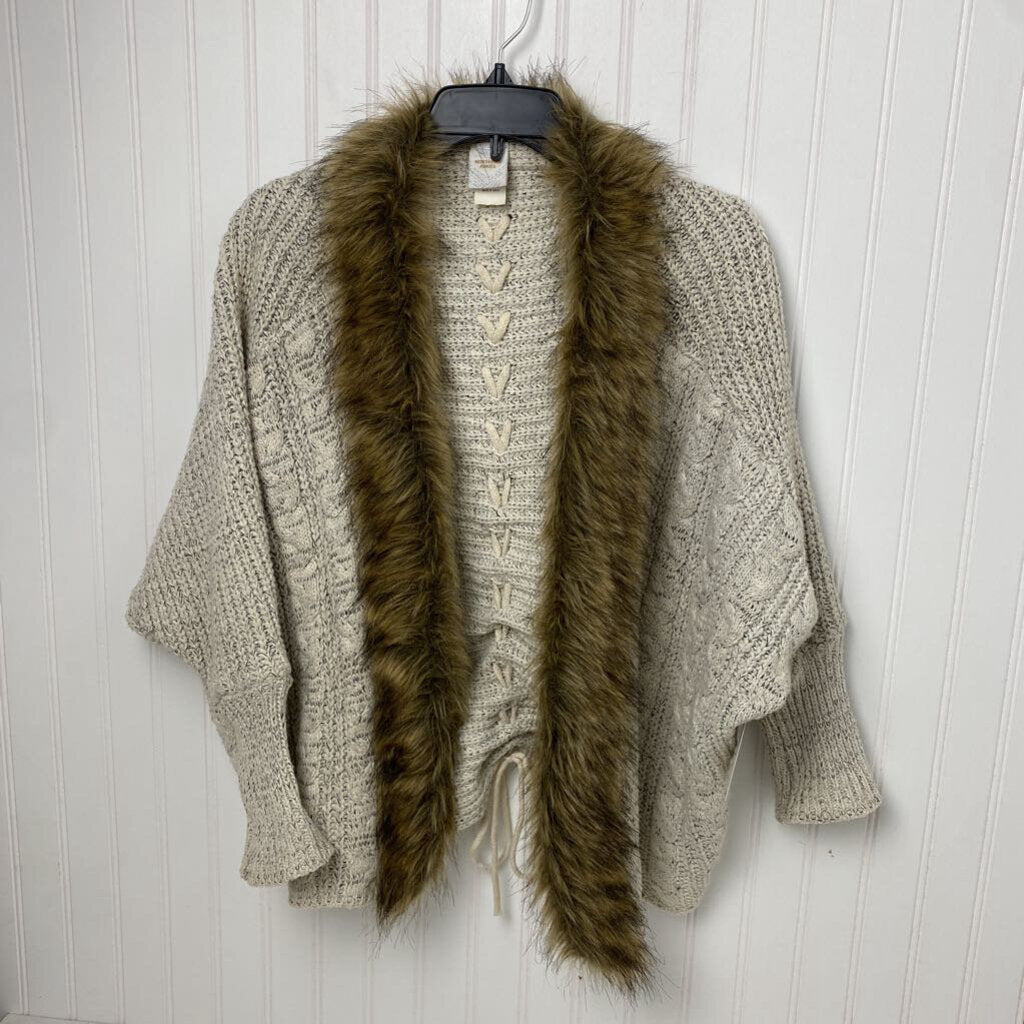 WAIST LENGTH CARDIGAN