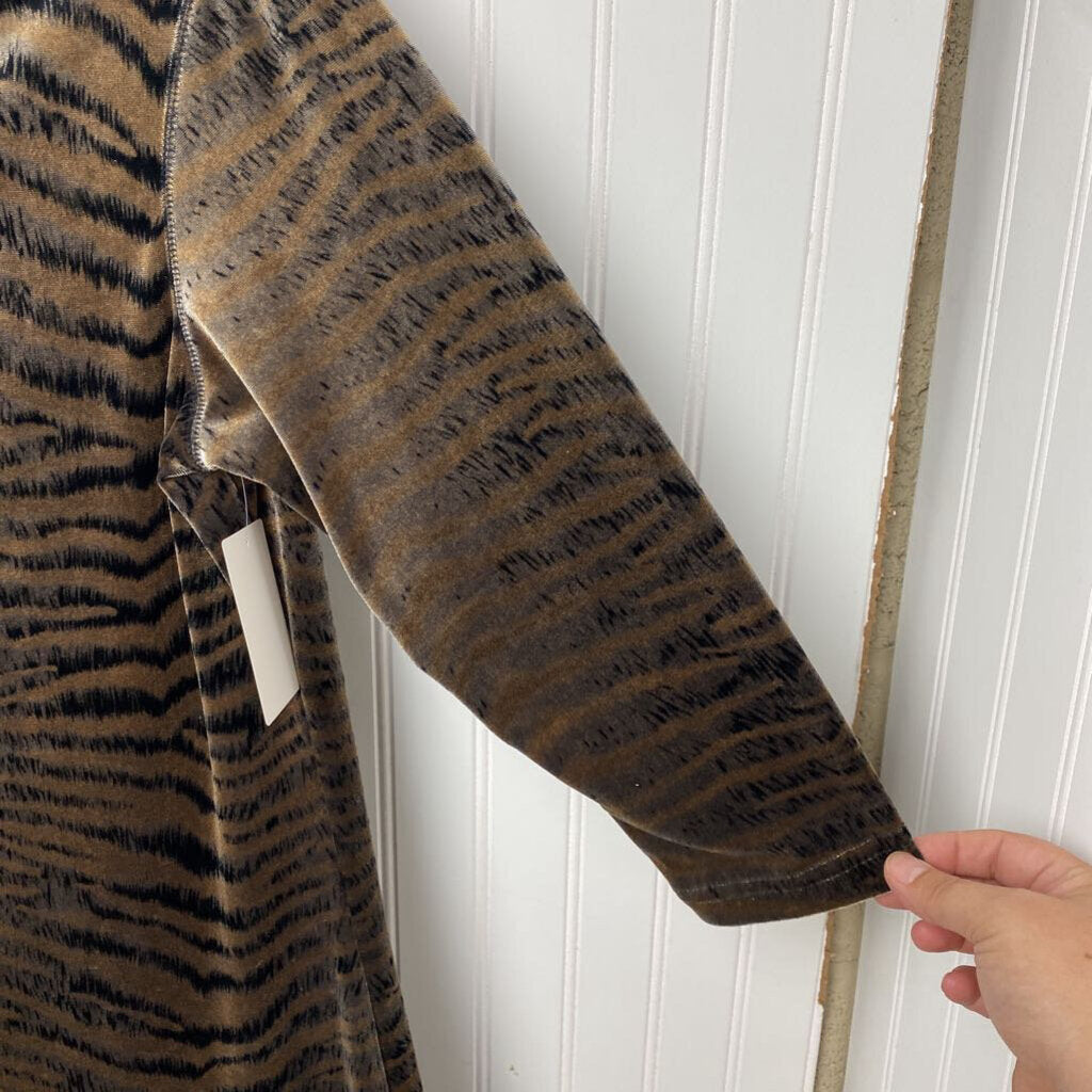 VELOUR LONG SLEEVED DRESS