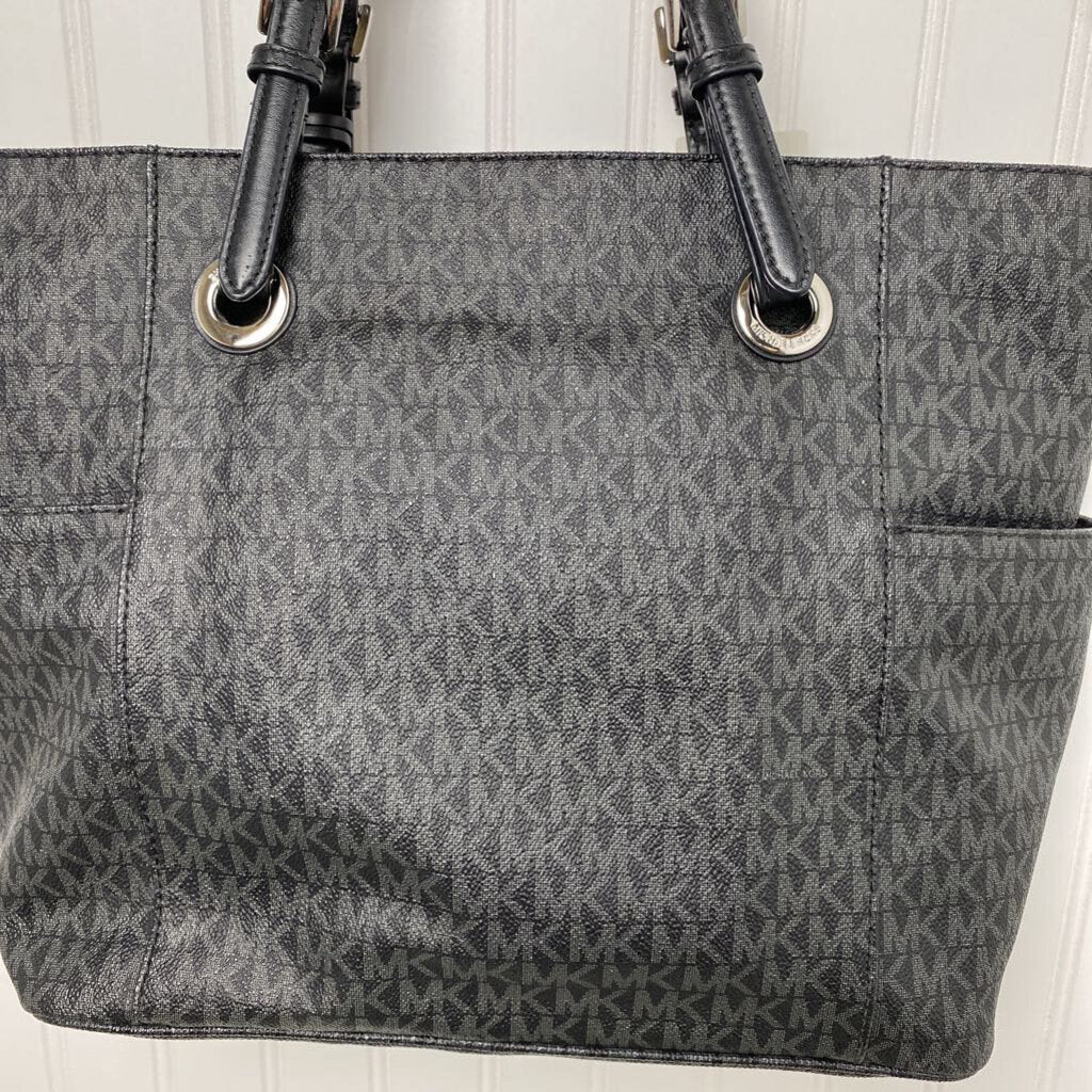 LADIES PURSE