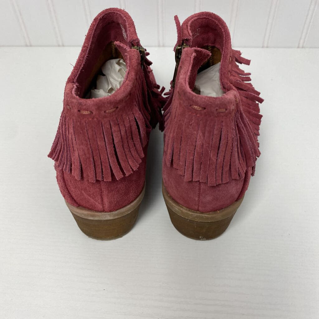 FRINGED SUEDE ANKLE BOOTS