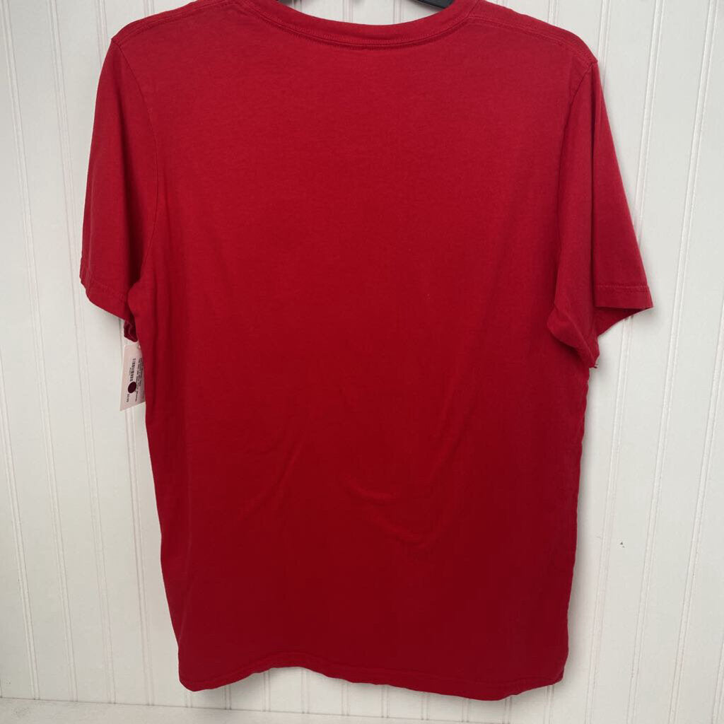 V NECK HOGS GRAPHIC TEE