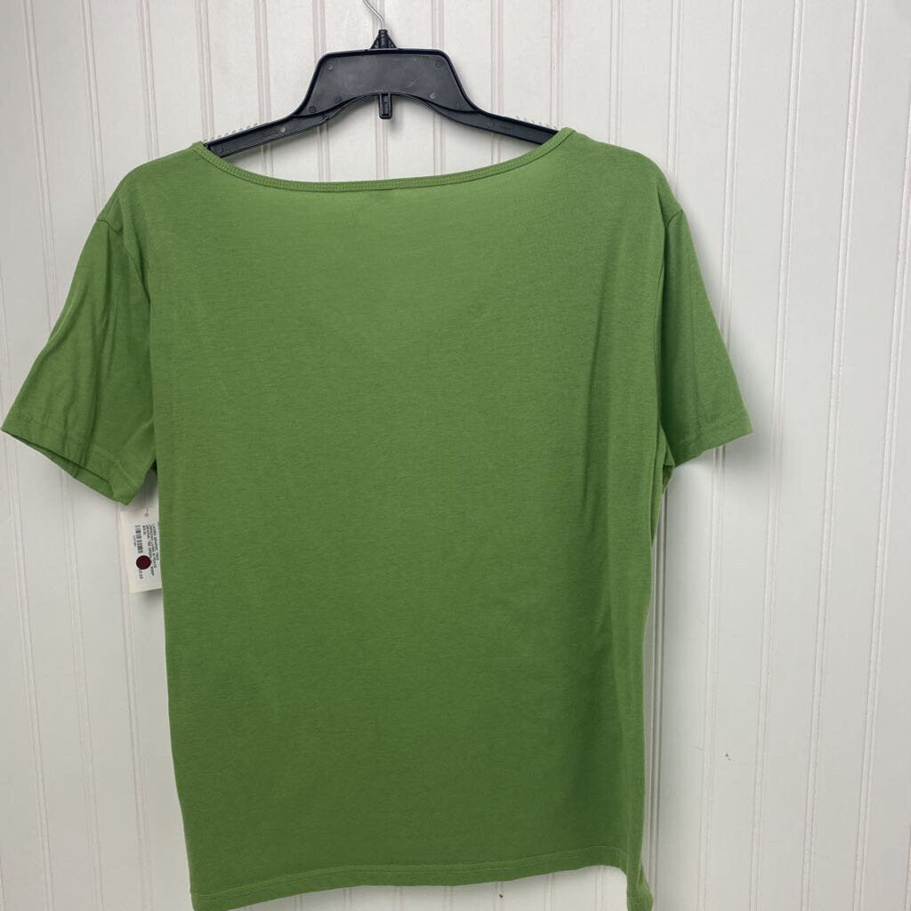 LIVING IN PEACE GRAPHIC TEE