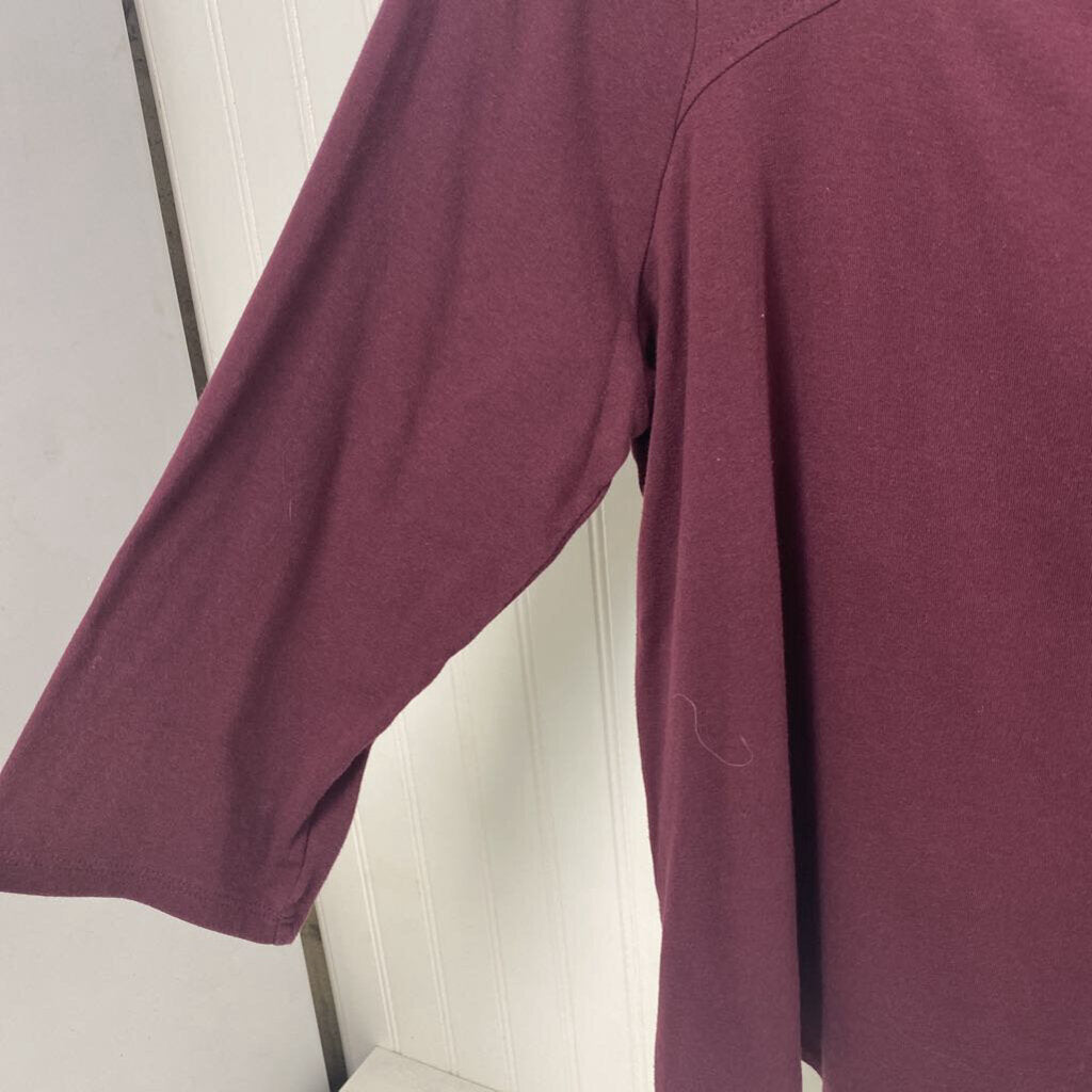 SQUARE NECK LONG SLEEVED