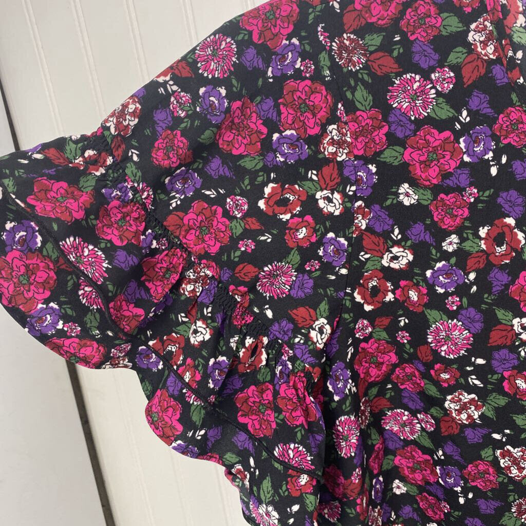 FLORAL SHORT SLEEVED