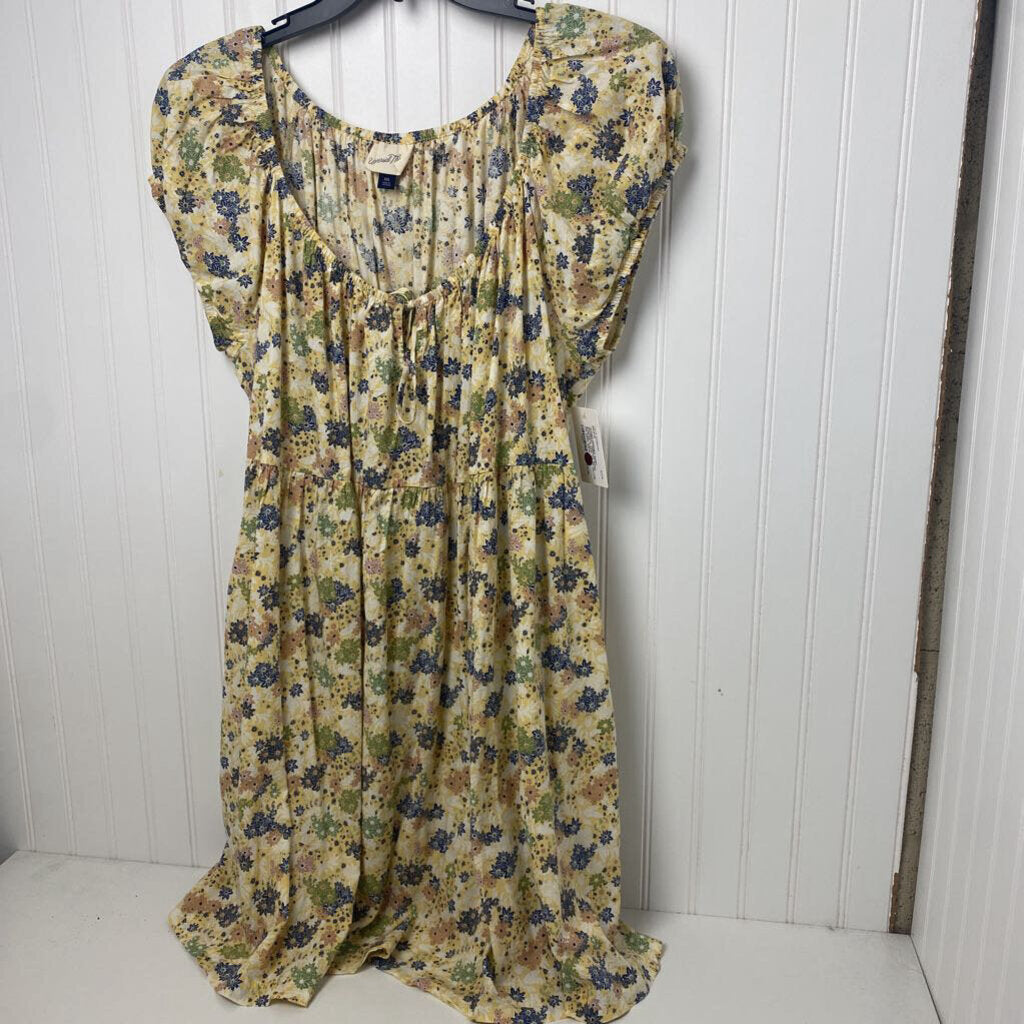 SHORT SLEEVED FLORAL DRESS
