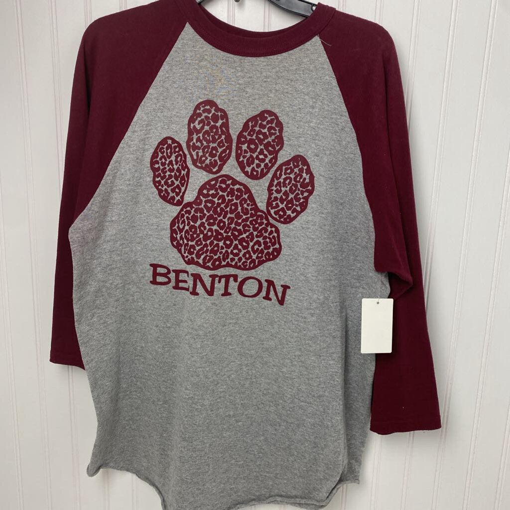 LONG SLEEVE GRAPHIC TEE