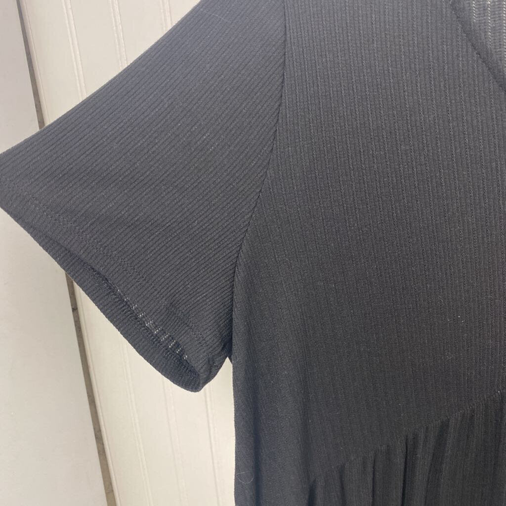 RIBBED SHORT SLEEVED