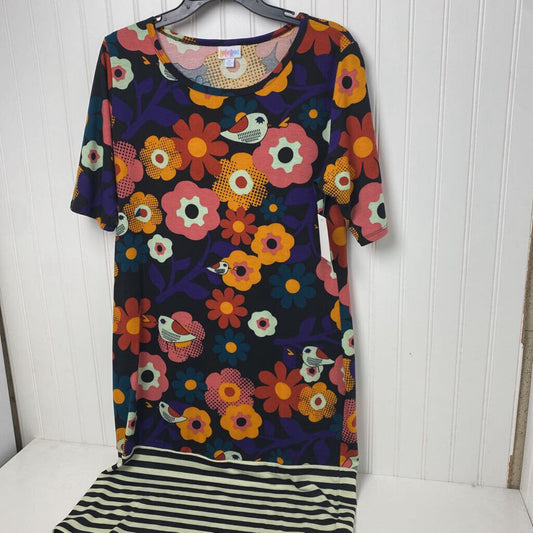 SHORT SLEEVE KNIT DRESS