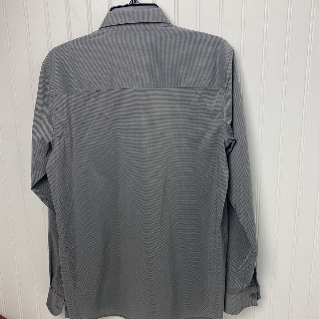 DRESS SHIRT WITH POCKETS