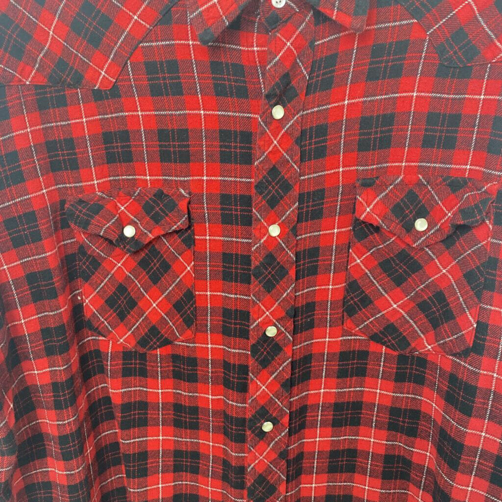 FRONT POCKETS FLANNEL