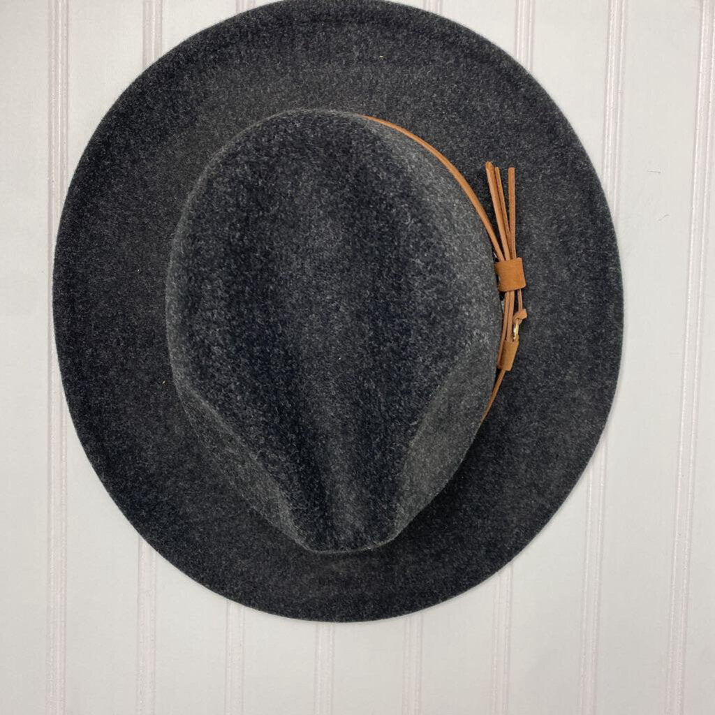 LADIES FELT HAT