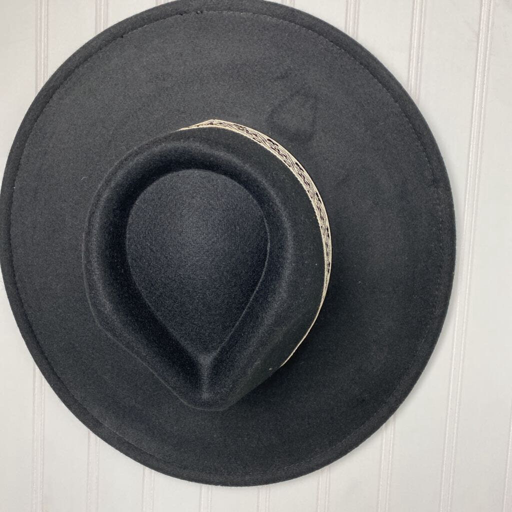 LADIES FELT HAT