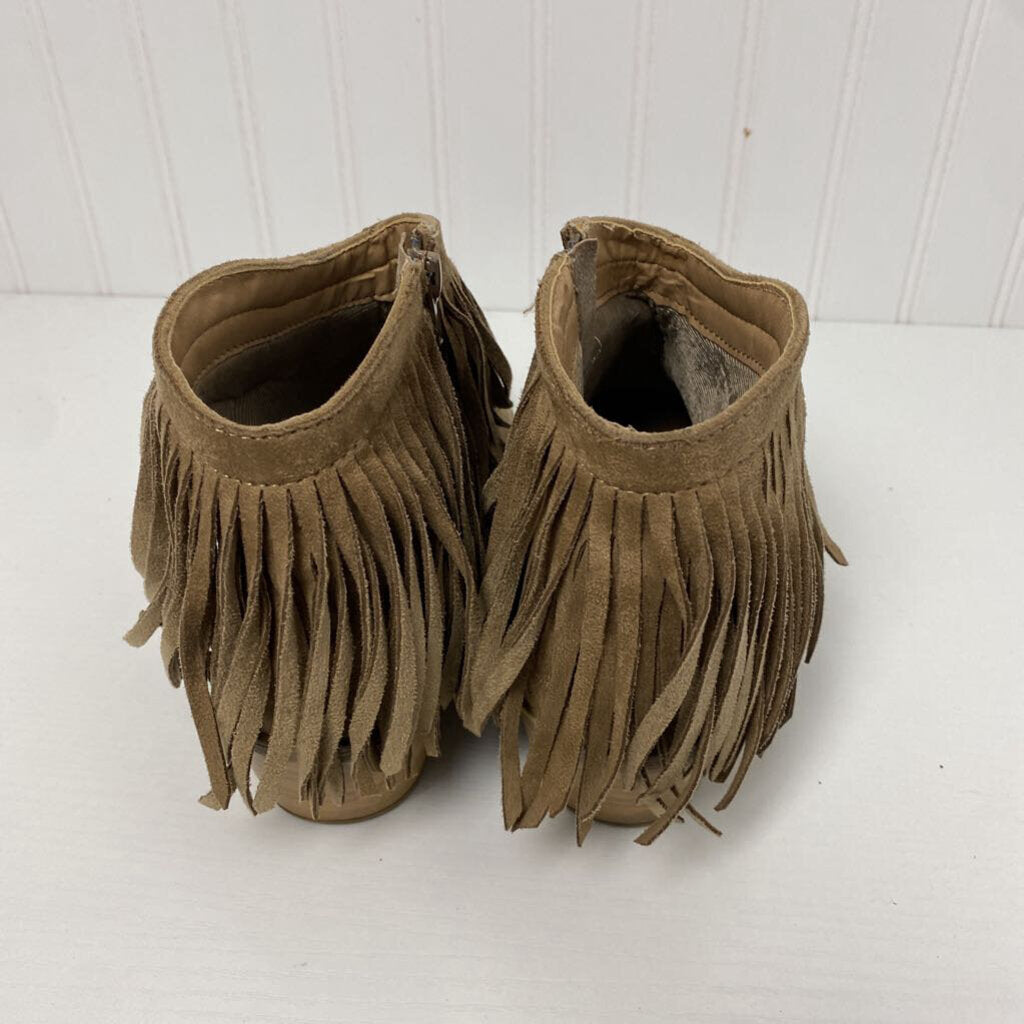FRINGED FAUX SUEDE BOOTS