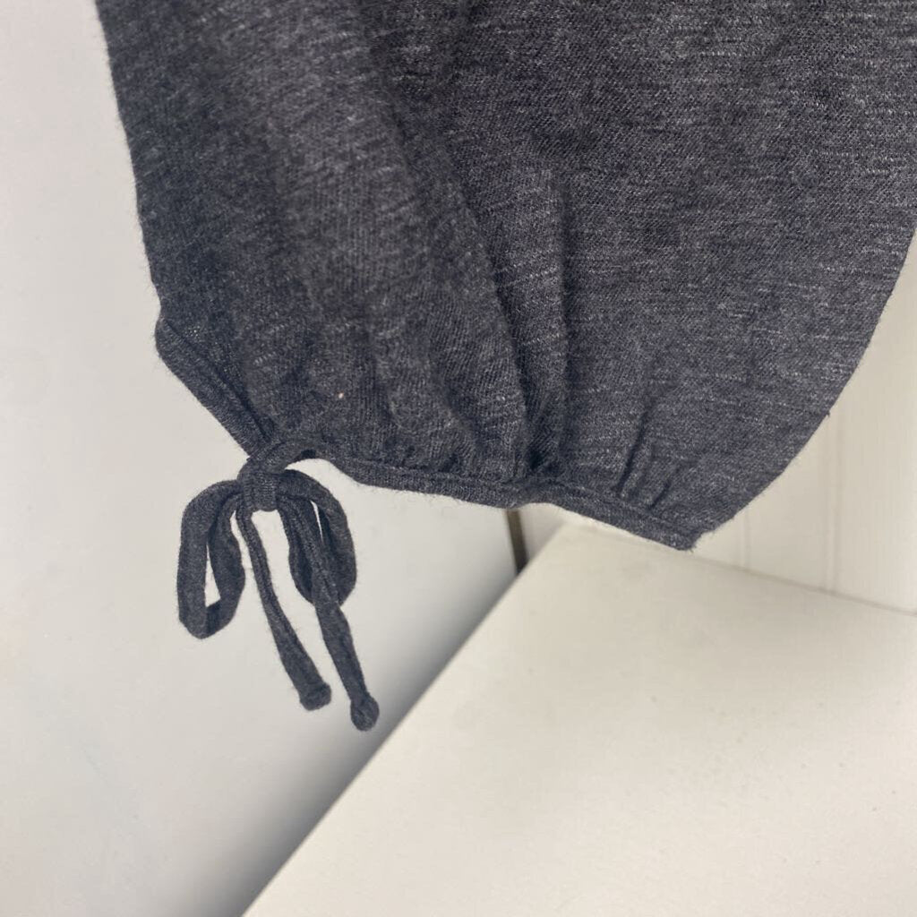 DRAWSTRIN ARMS LONG SLEEVED