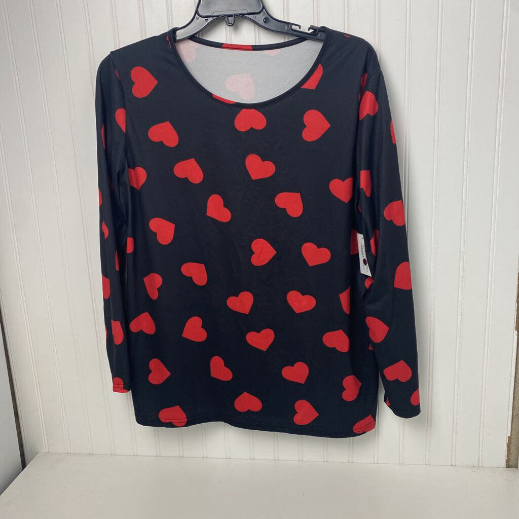HEART PRINT LONG SLEEVED