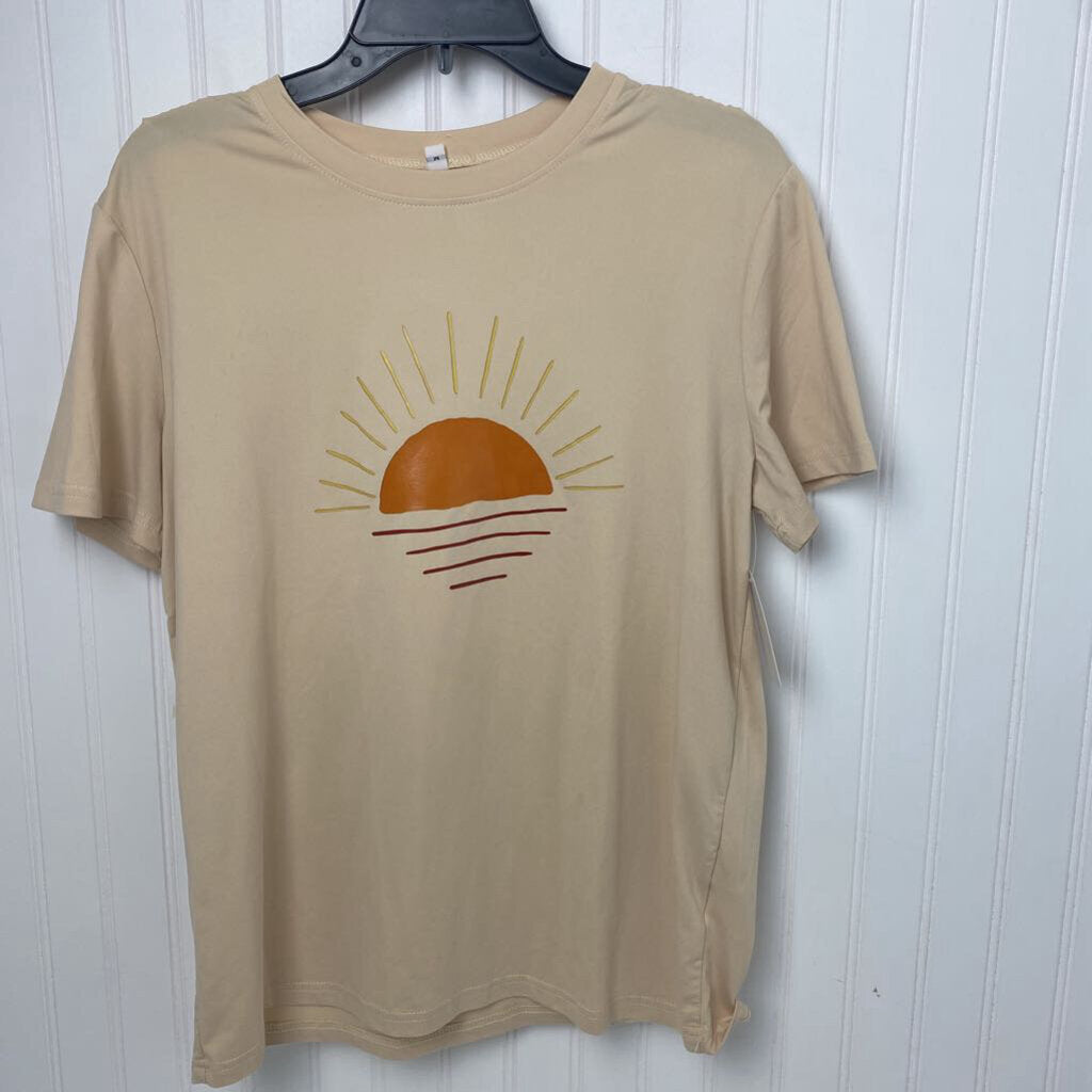 GRAPHIC TEE