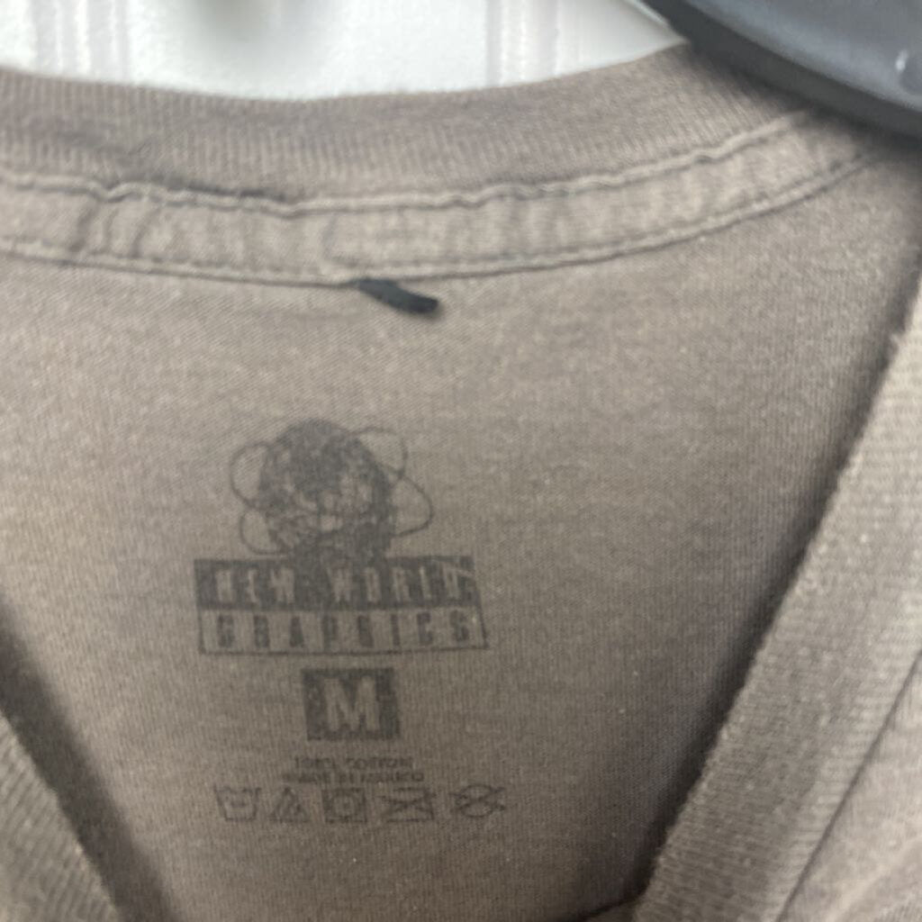 GRAPHIC TEE