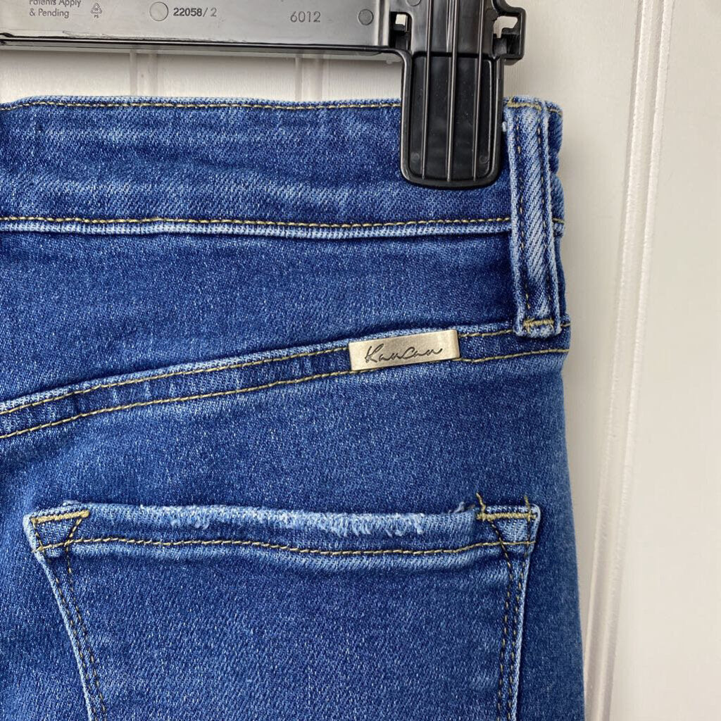 FLARED LEG JEANS
