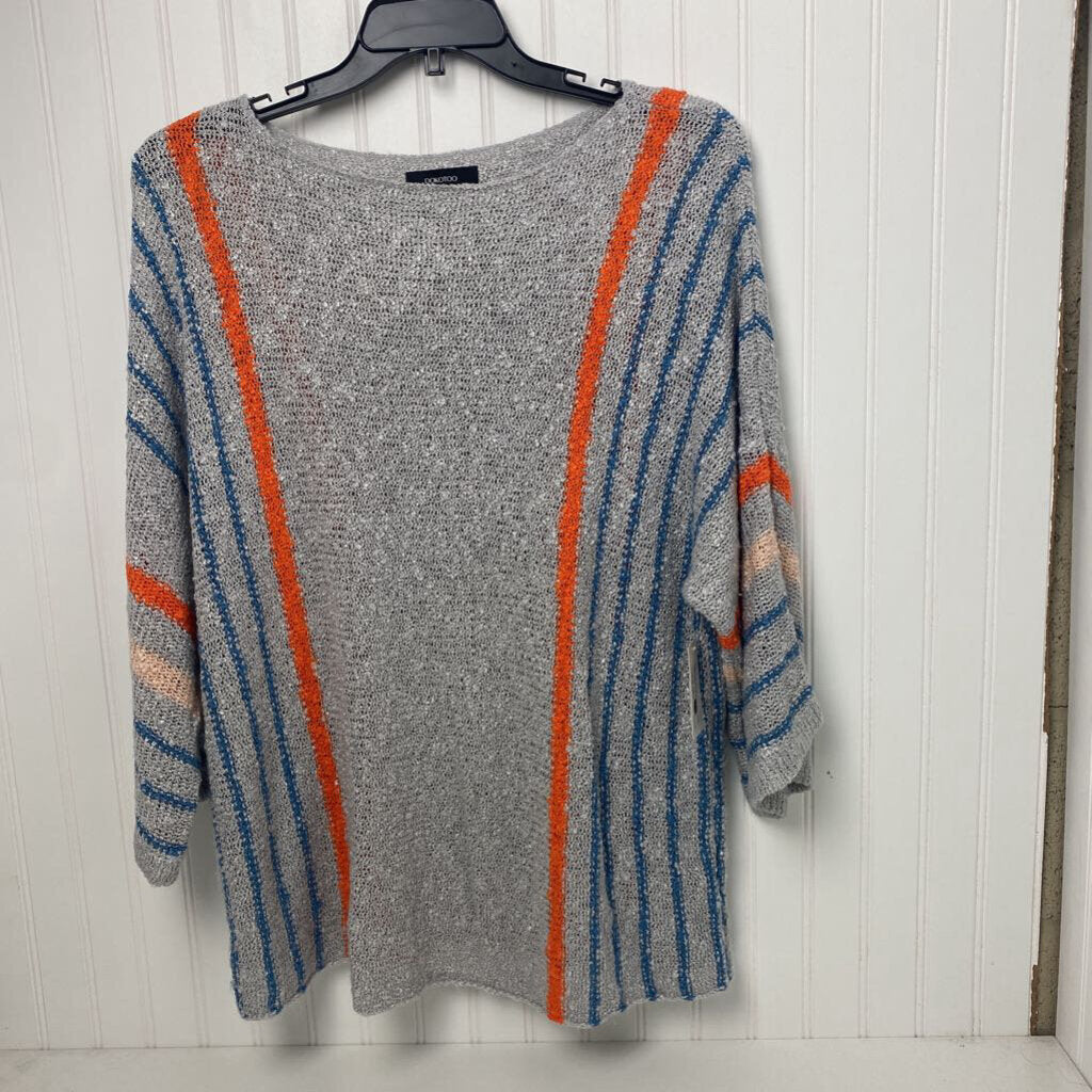 LONG SLEEVED SWEATER
