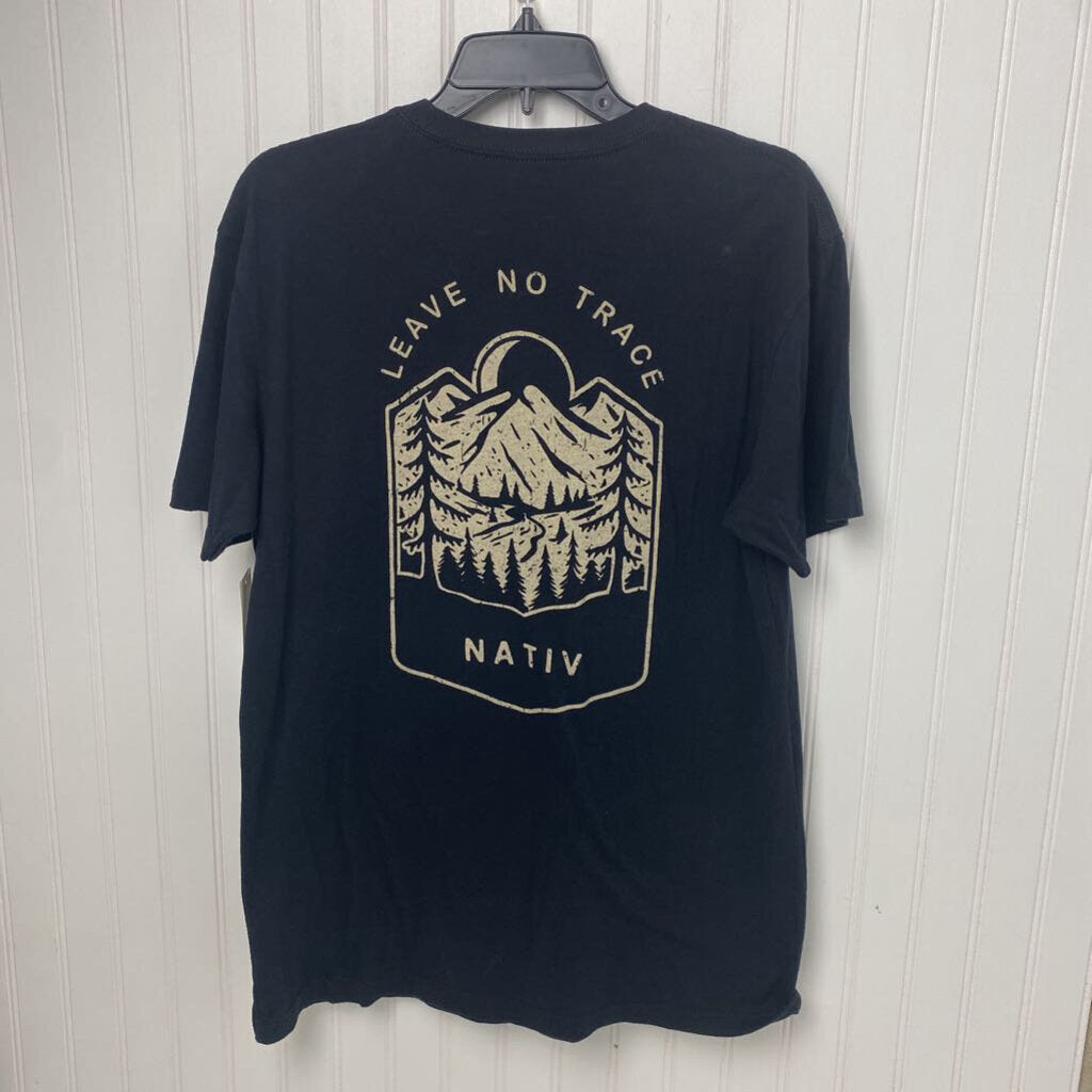 GRAPHIC TEE