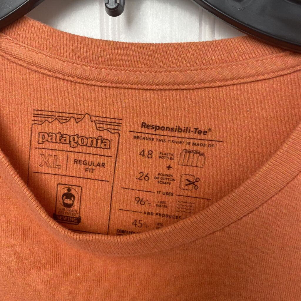 SHORT SLEEVE GRAPHIC TEE