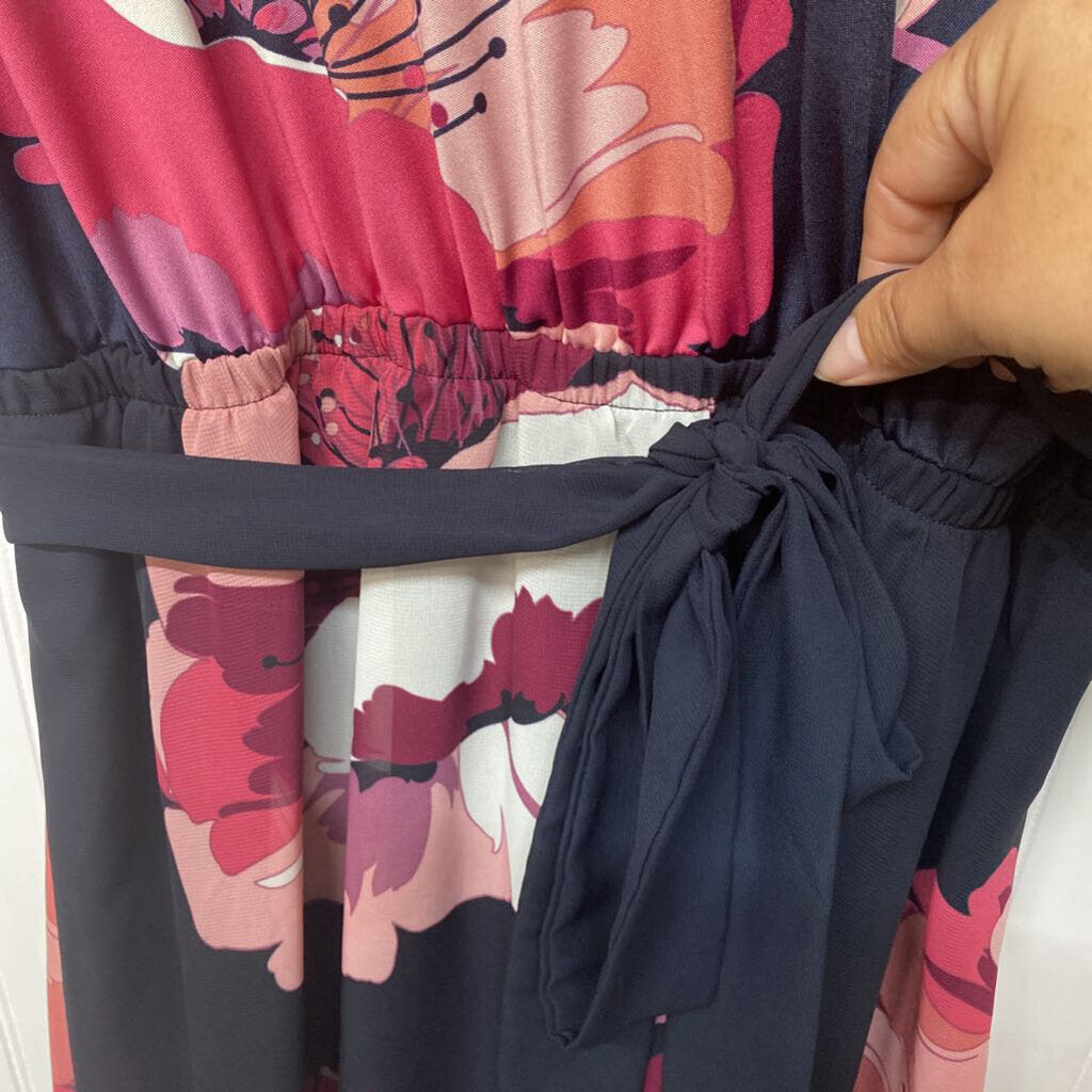 SHORT SLEEVED DRESS