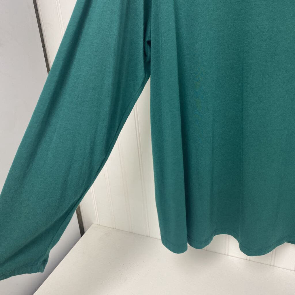 LONG SLEEVE KNIT TOP