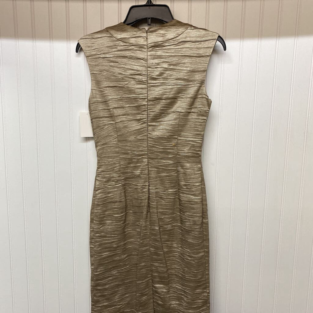 BEADED NECKLINE SLEEVLESS