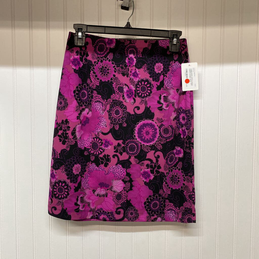 ELASTIC WAIST SKIRT