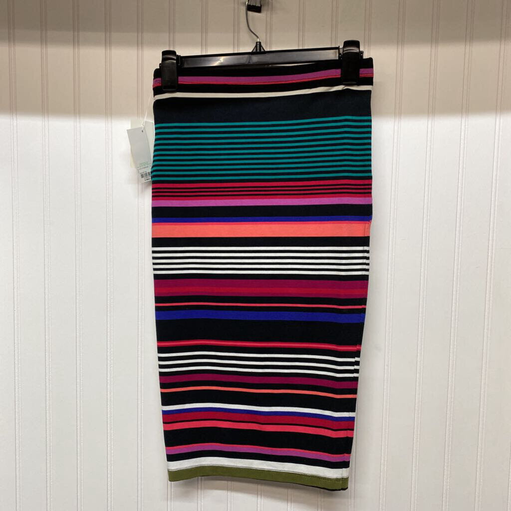 STRIPED SHORT SKIRT