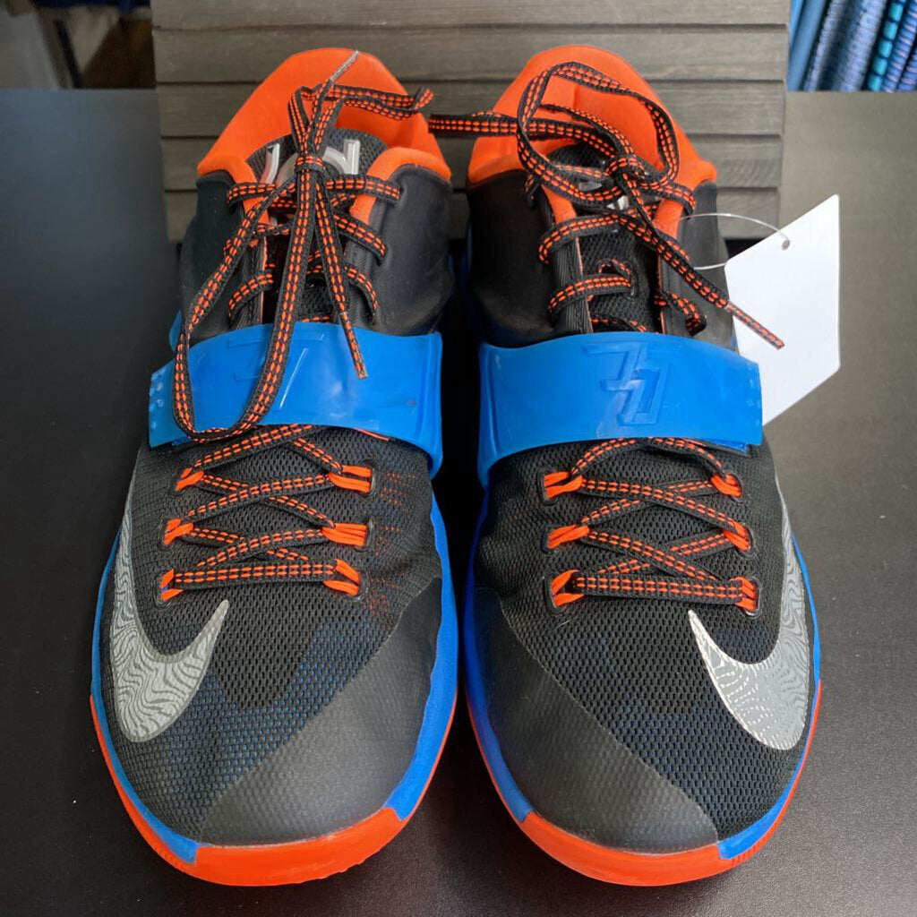 MENS TENNIS SHOES
