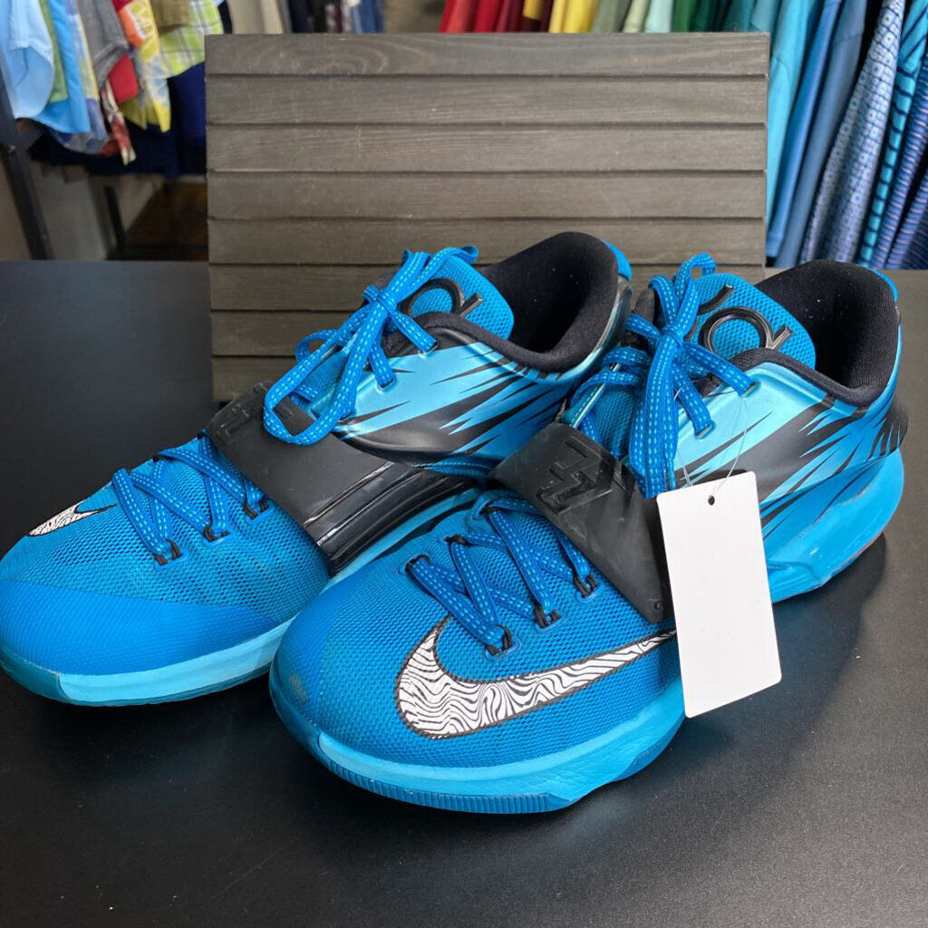 MENS TENNIS SHOES