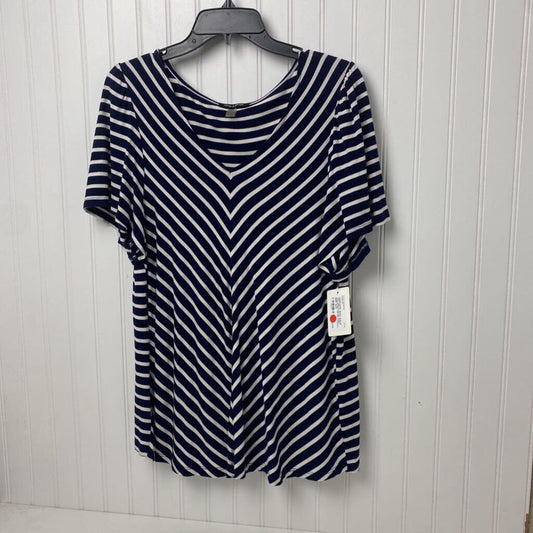 SHORT SLEEVE KNIT TOP