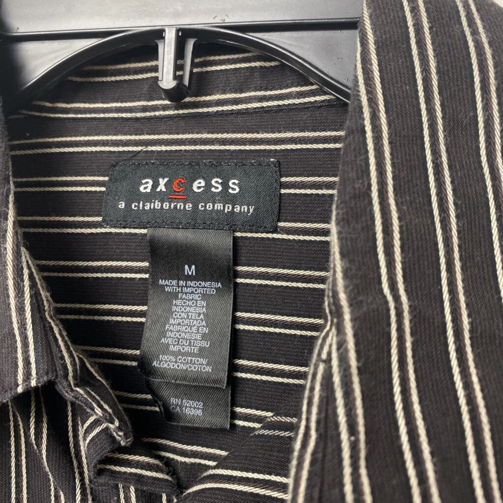 BLACK/WHITE STRIPE BUTTON UP