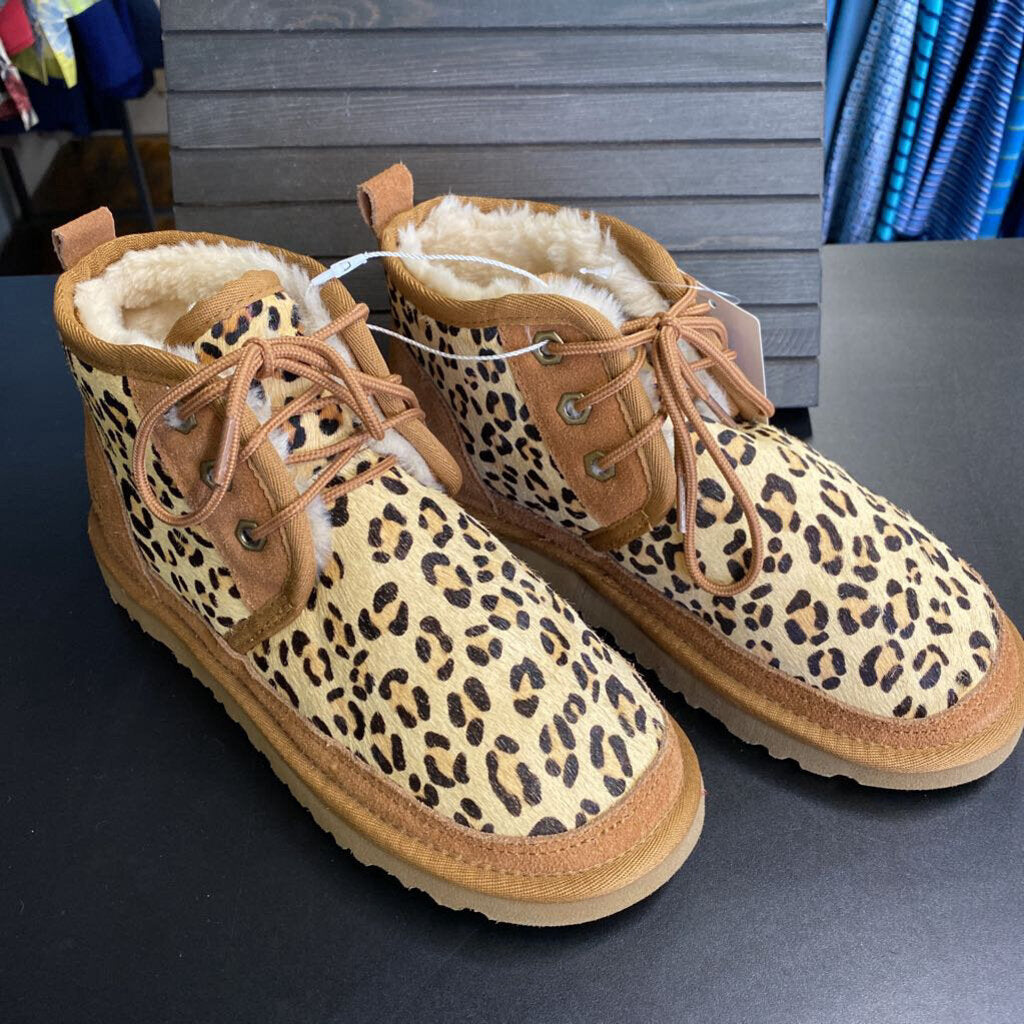 FUR LINED ANKLE BOOT