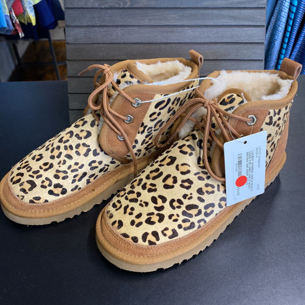 FUR LINED ANKLE BOOT