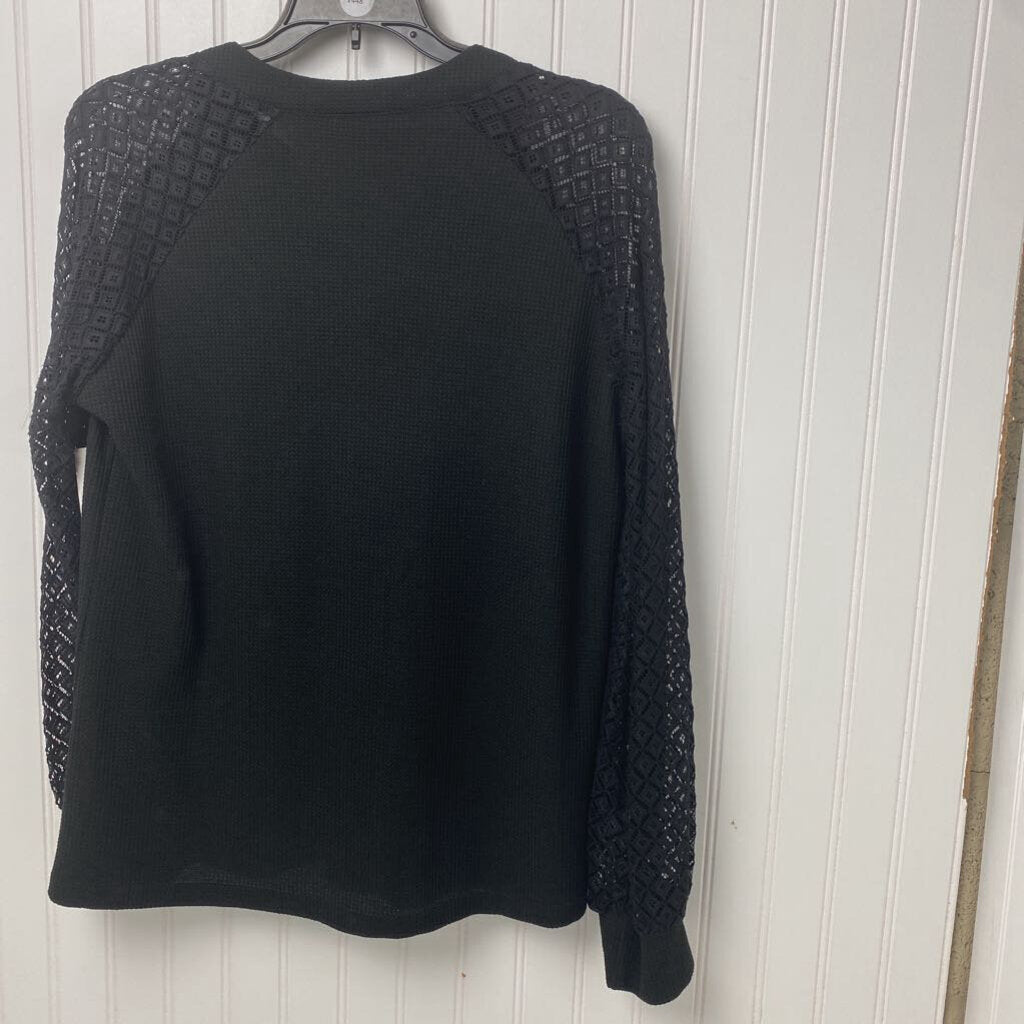 LONG SLEEVE KNIT TOP
