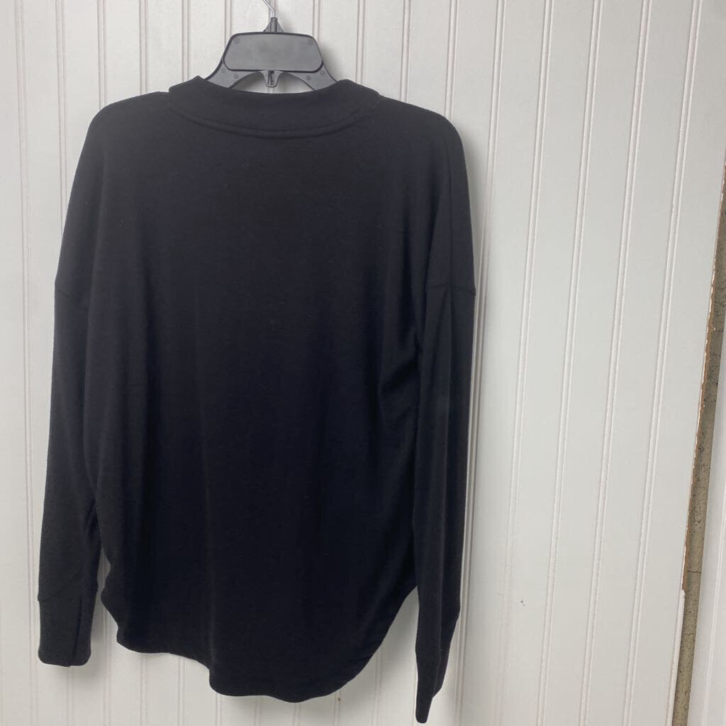 LONG SLEEVE KNIT TOP