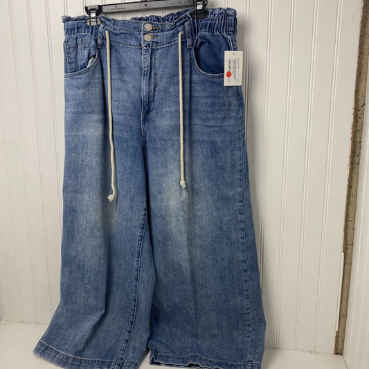 CROPPED WIDE LEG JEANS