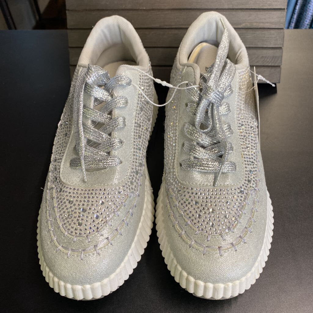 *LADIES RHINESTONE TENNIS SHOE