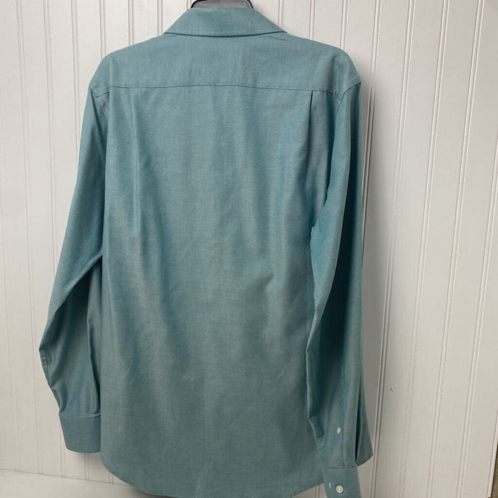 LONG SLEEVE BUTTON UP SHIRT