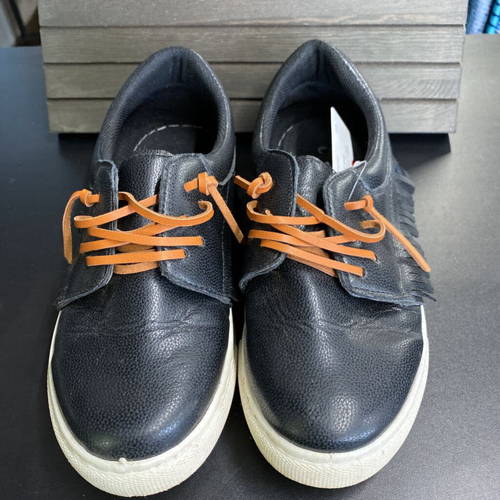 FAUX LEATHER TENNIS SHOES
