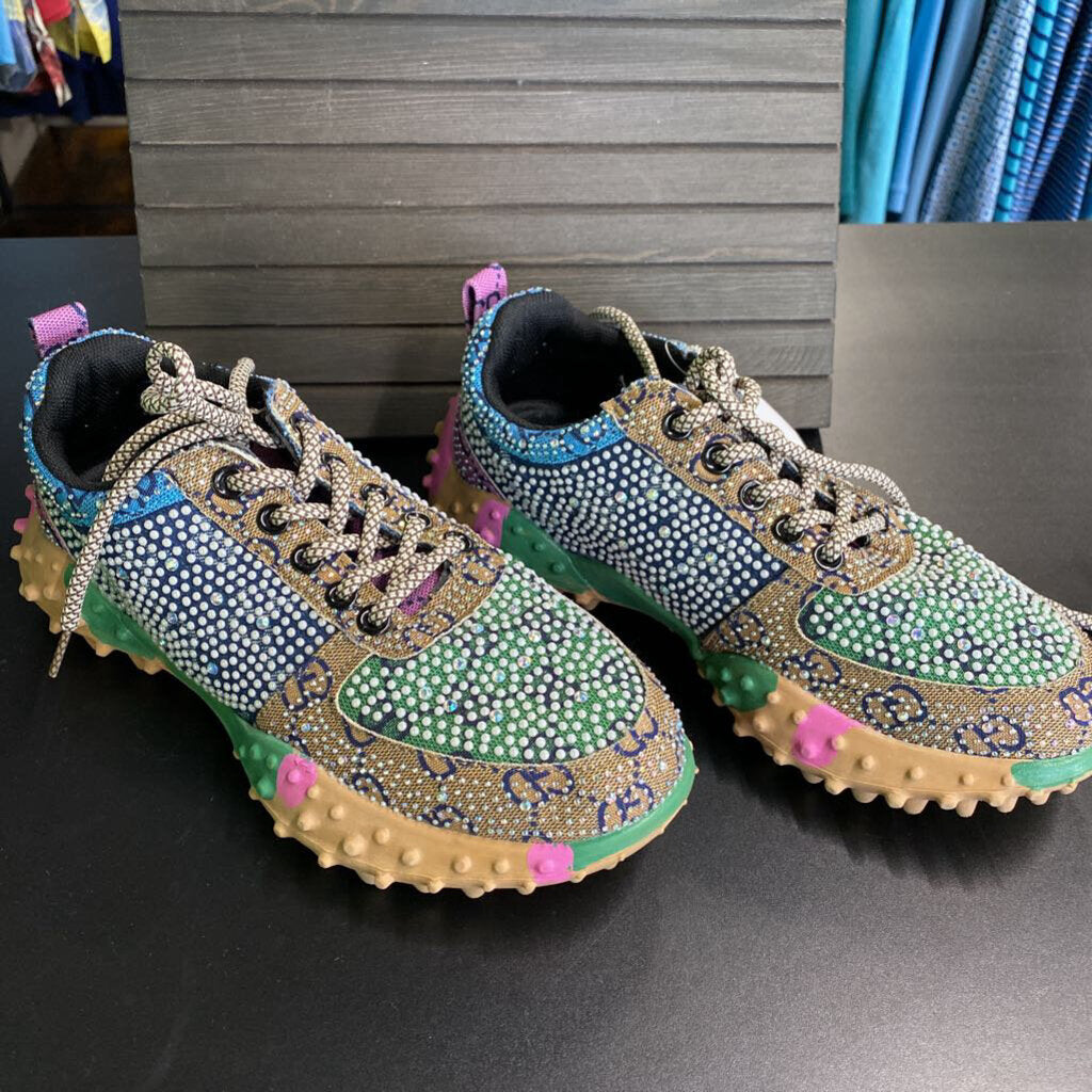 PEARL AND RINESTONE TENNIS SHOES