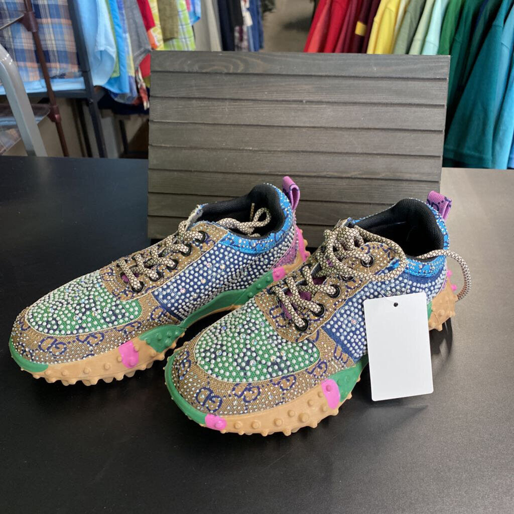 PEARL AND RINESTONE TENNIS SHOES