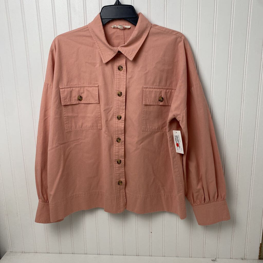 LONG SLEEVED BUTTON DOWN