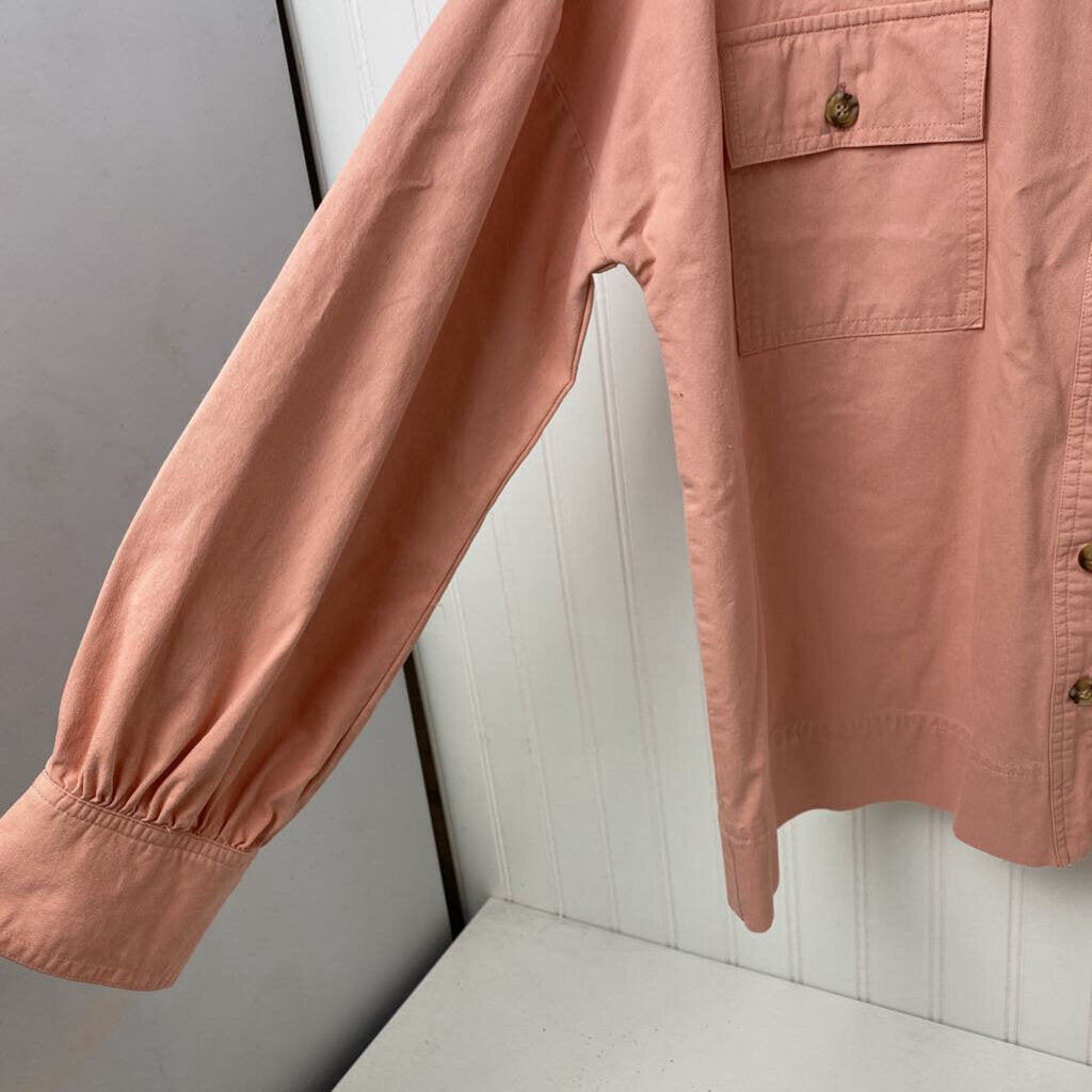 LONG SLEEVED BUTTON DOWN