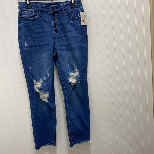 BUTTON DOWN DISTRESSED JEANS
