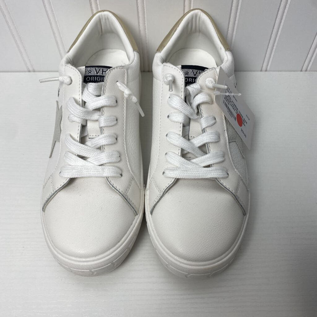 LEATHER TENNIS SHOES